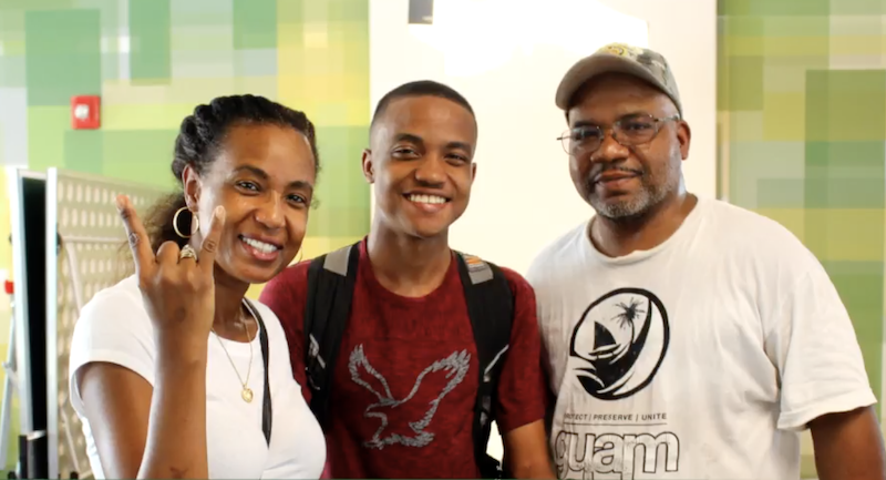 Move In Day in the new Honors LLC in Summit Hall